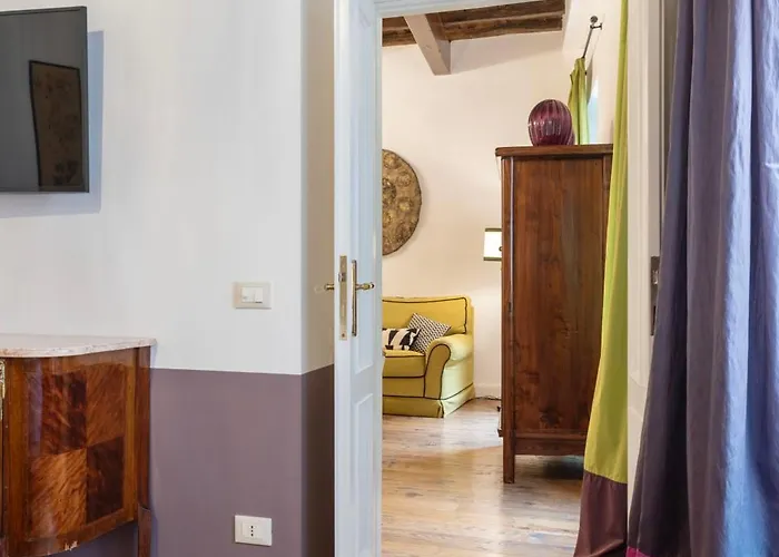 Residenza Clodio Spanish Steps